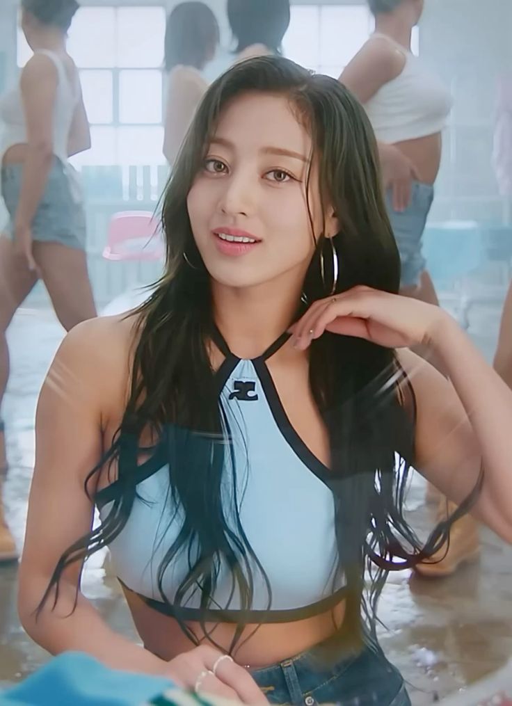 Jihyo (Twice)