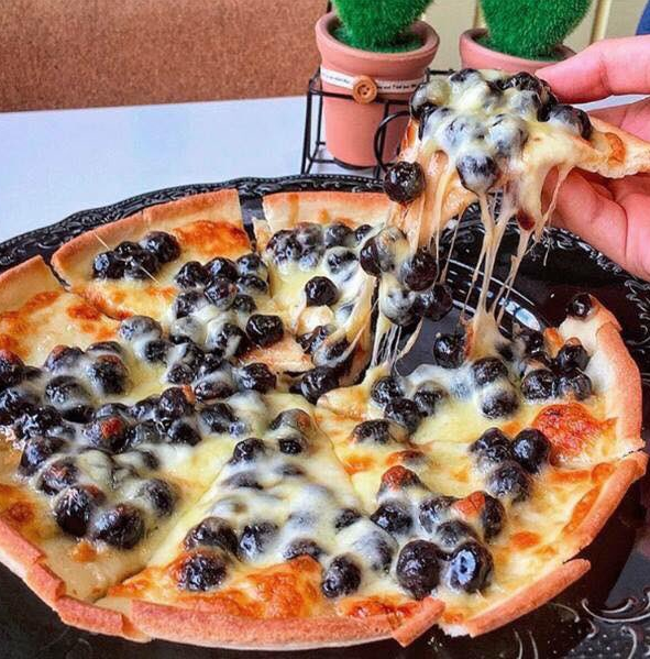 พิซซ่าหน้า ไข่มุก